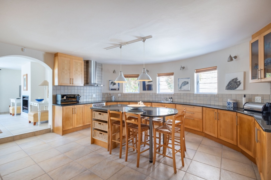 6 Bedroom Property for Sale in Lower Robberg Western Cape